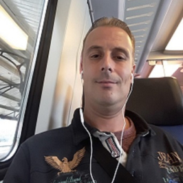 account img