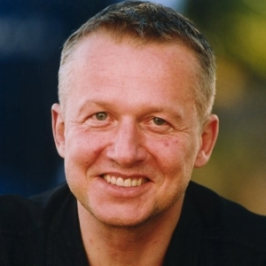 BOGUSŁAW LINDA